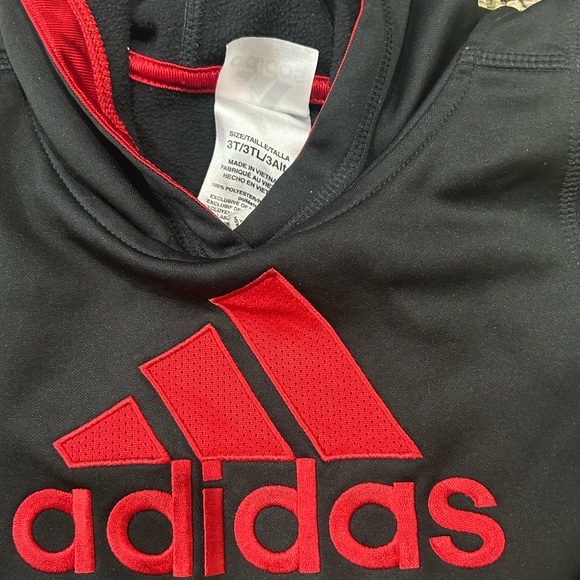 Adidas Kids Hoodie in Black with Red Logo size 3t - Picture 2 of 3